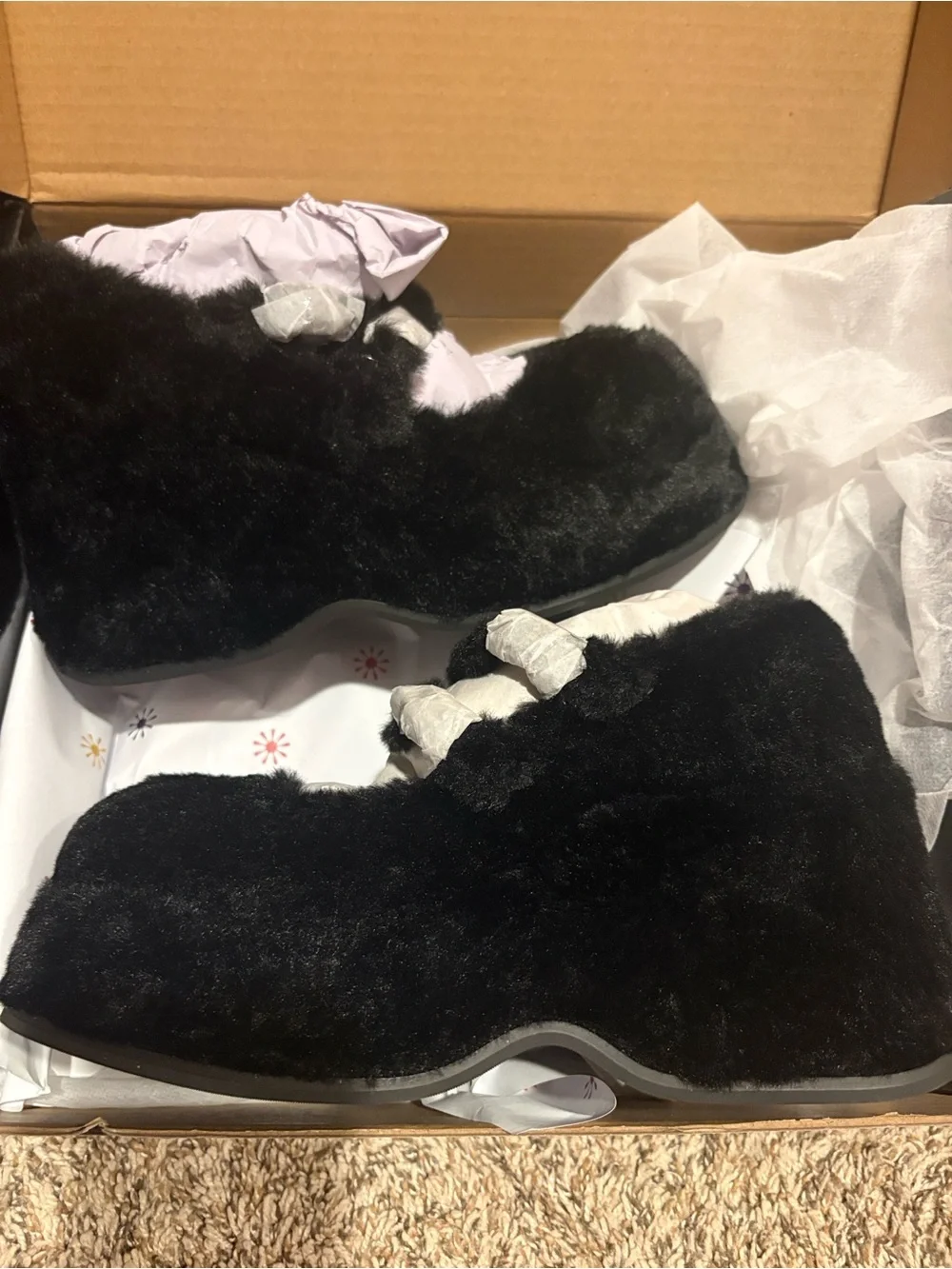 Dolls Kill Delia’s Theater Geek Faux Fur Platform Mary Jane’s nwt size 9